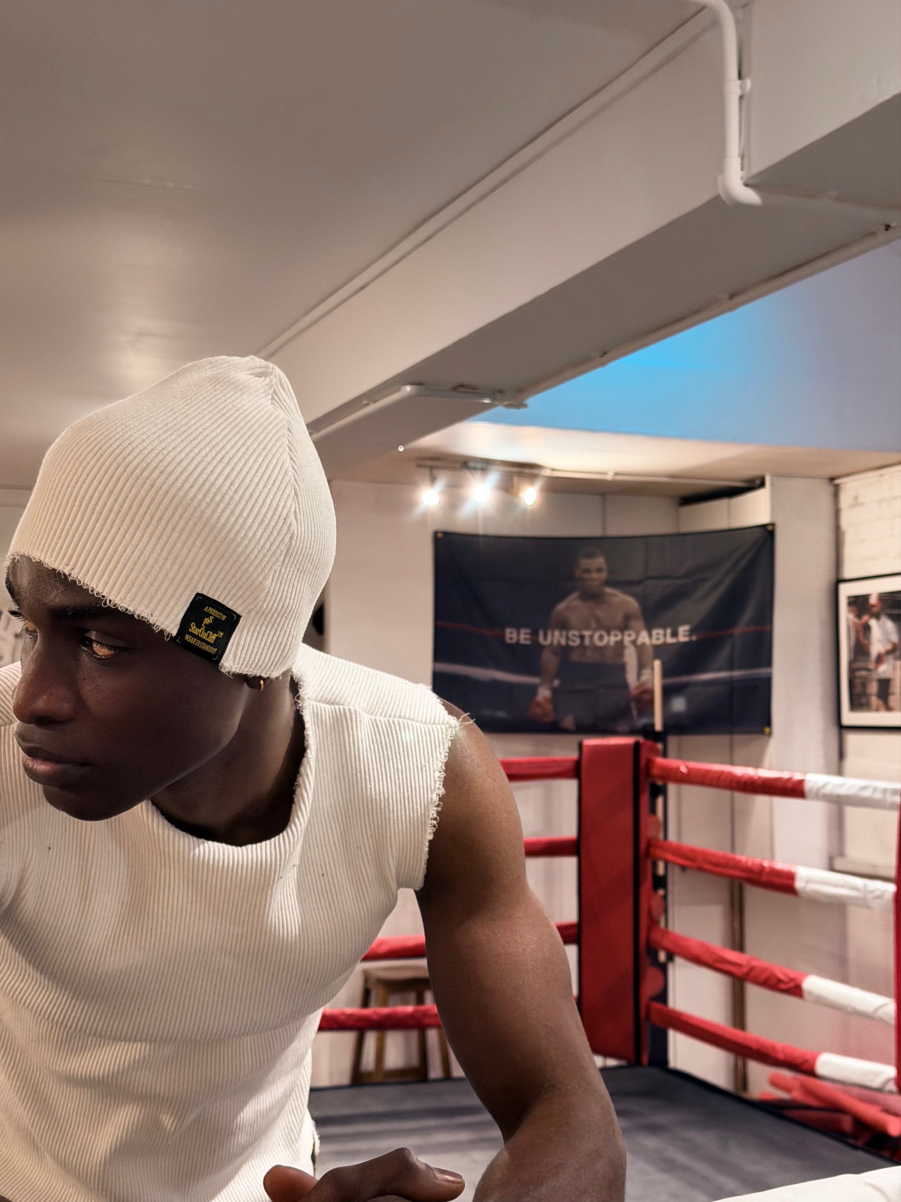 P.O.P BEANIE (black & white)