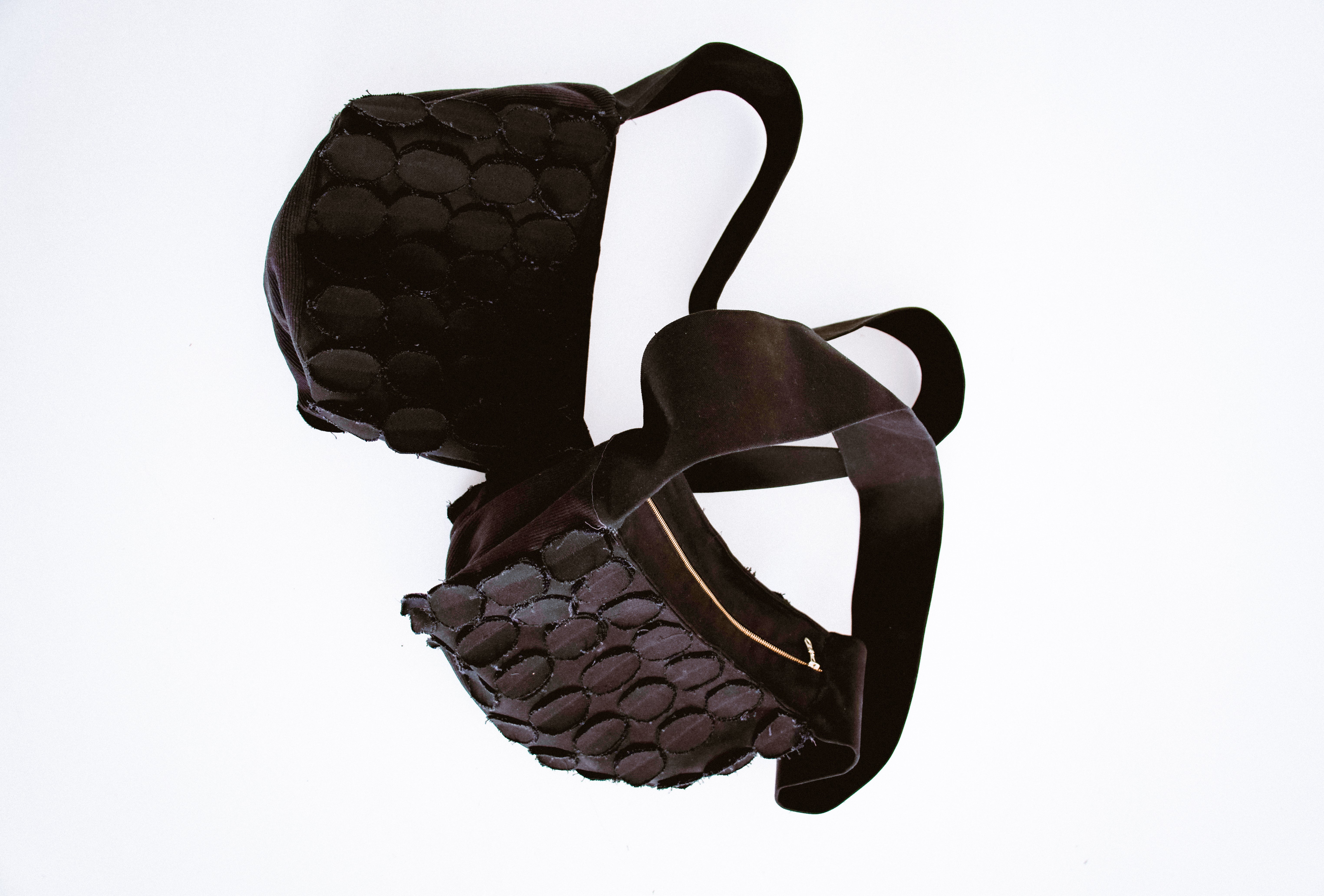 Cowrie Shells Motif Cross Bag