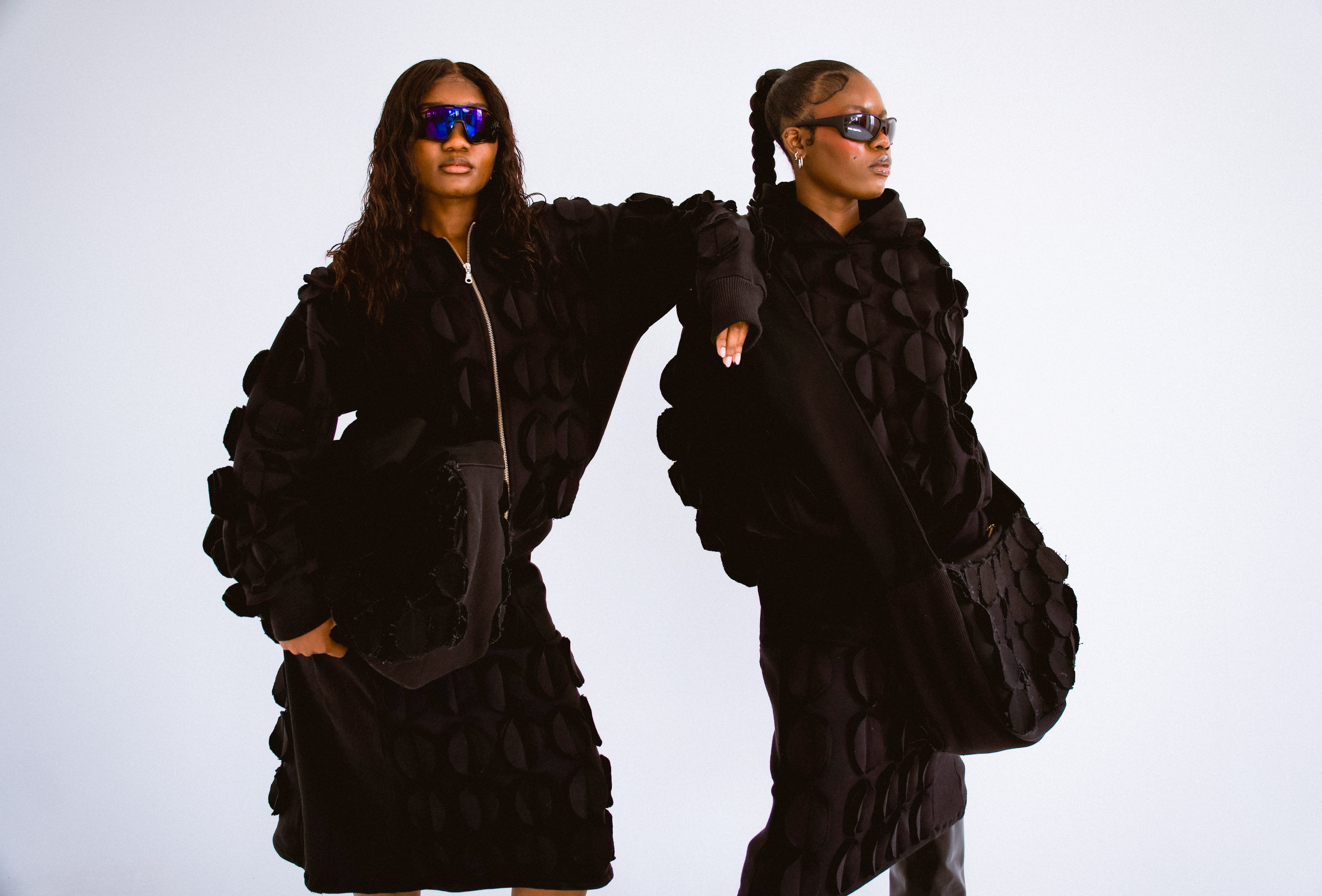 Cowrie Shells Motif Cross Bag